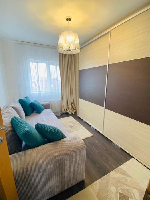 PF Vand Apartament  cu 4 camere in Gheorgheni