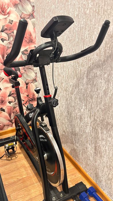 Велотренажер- спинбайк