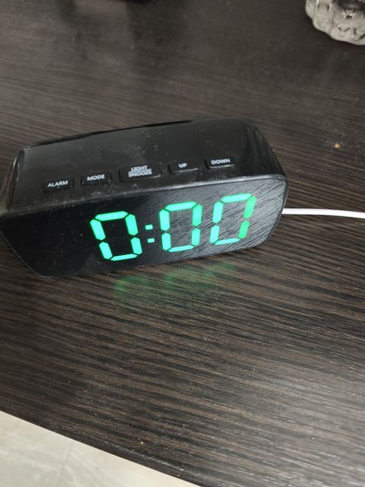 Часы электронные