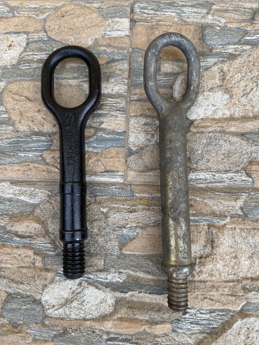 Vând cui de tractare Vw/Audi Original