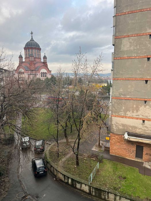 Apartament 3 cam PB zona Nufarul