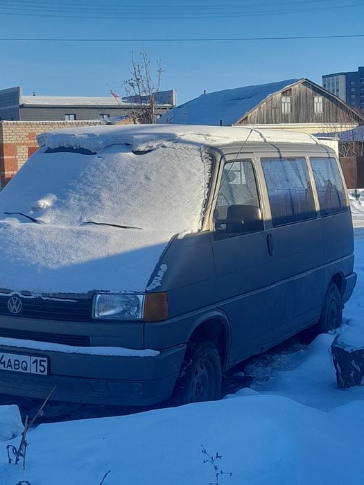 Продам 2литровыи