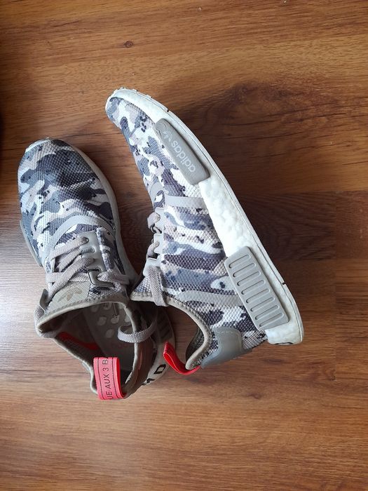 Adidas NMD R1 маратонки 40 номер.