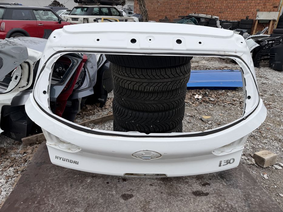 Капак Багажник Hyundai I30