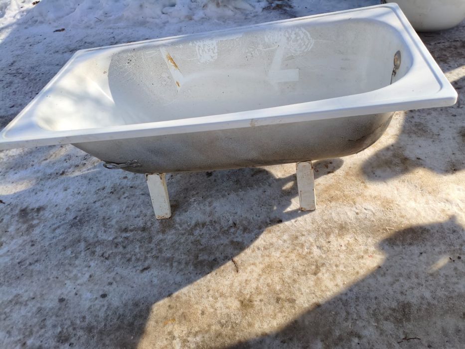 Продам ванну б/у