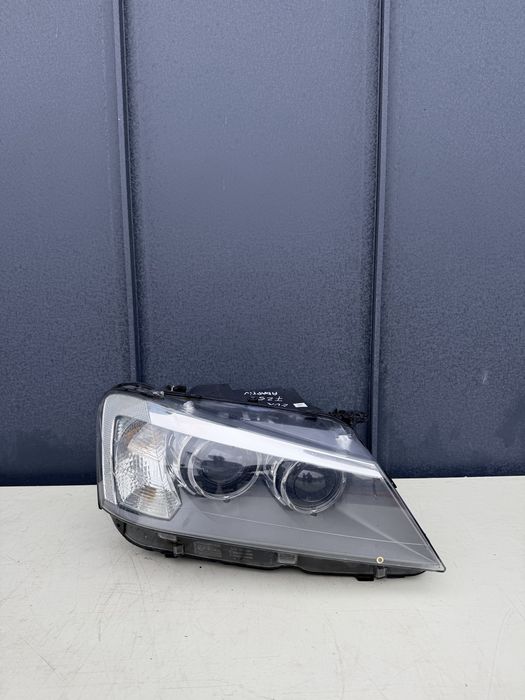 Far dreapta BMW X3 F25 bixenon adaptiv europa