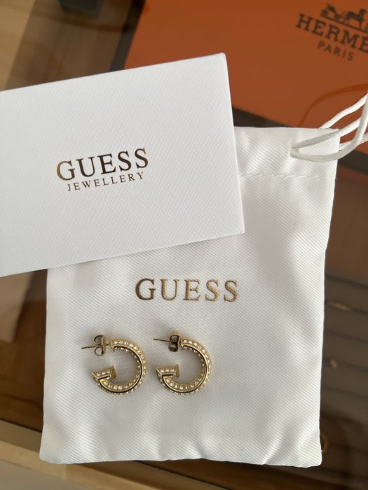 Обеци Guess чисто нови