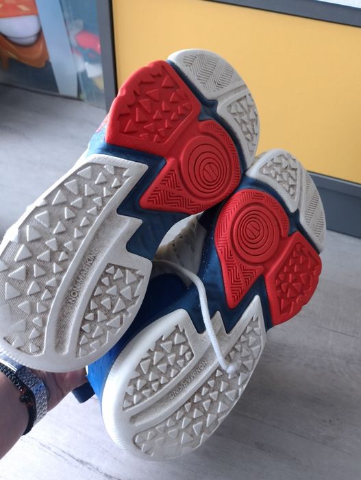 Детски баскетболни маратонки