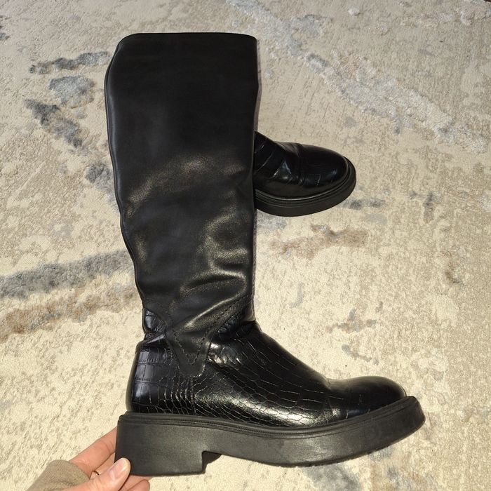 Продам весенние сапого