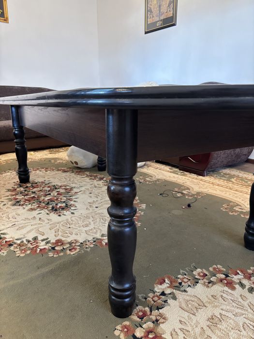 Стол сатылады жагдайы жаксы