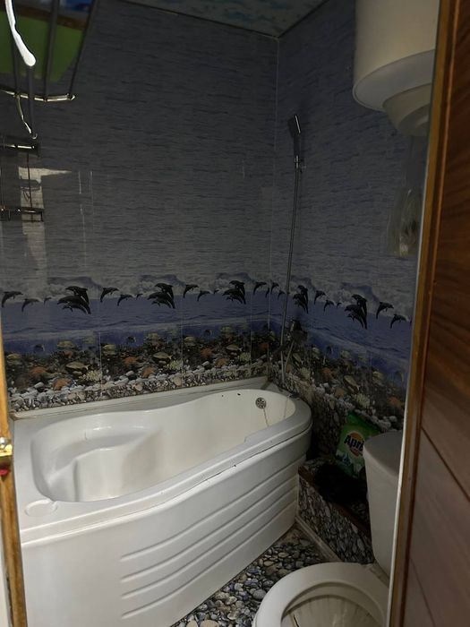 Самарканд шахар парцезд кучасида 3хона килинган под офис сотилмокда