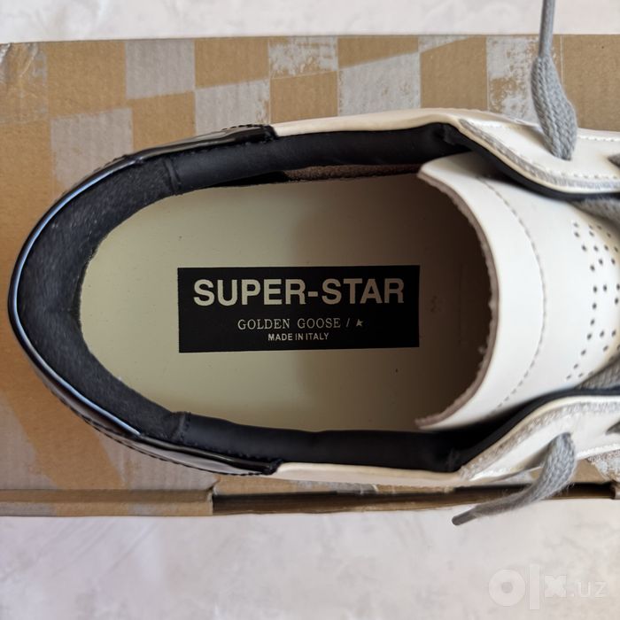 Golden Goose Super-Star