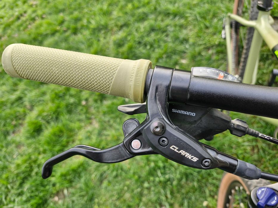 Bicicleta CUBE Aim Race 29