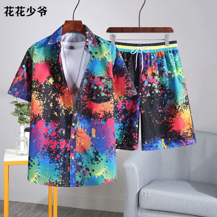 Продам летний  костюм мужской