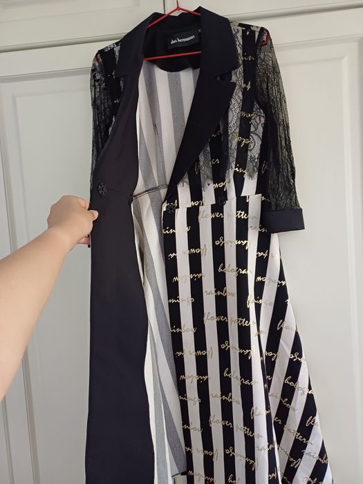 Женское платье...