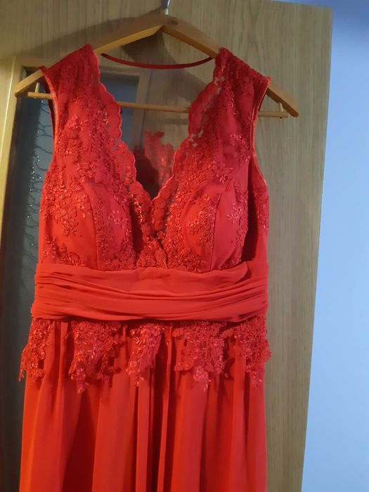 Rochie de ocazie - stare foarte buna