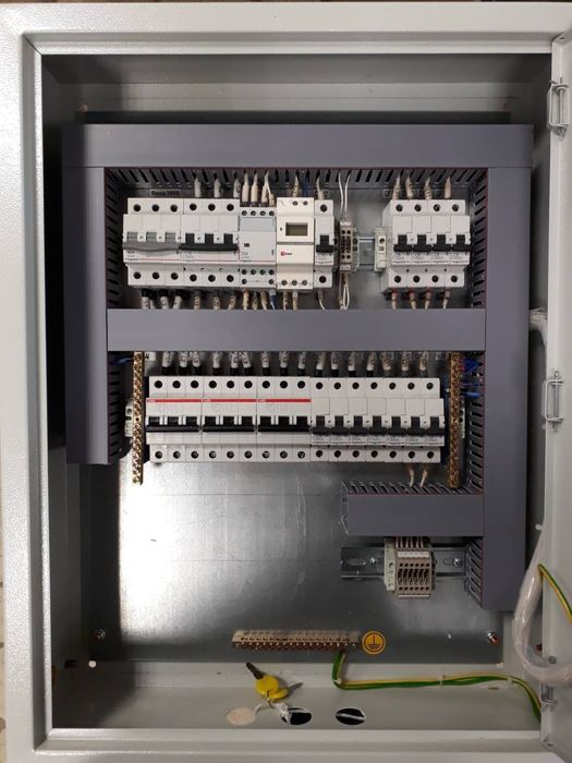 Professional Elektrik Xizmatlari  Электромонтажные работы