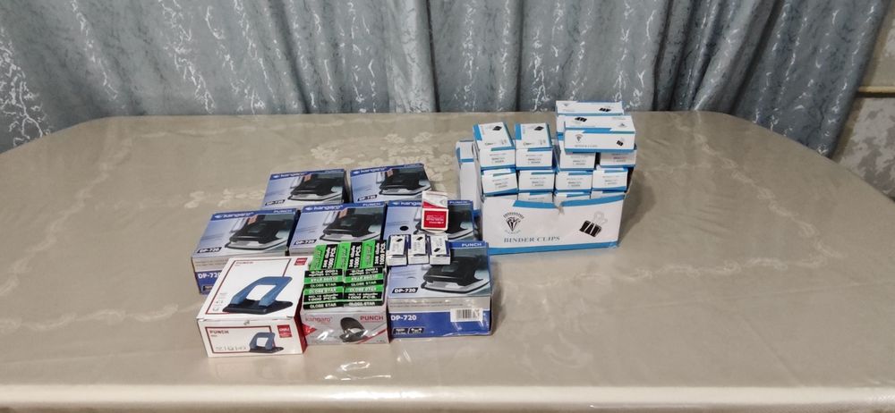 Продам новую оригинальную канцелярию.