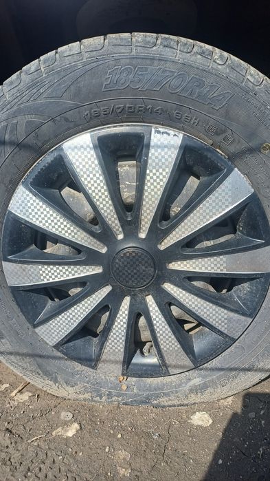 Продам комплект колес Ауди R14.