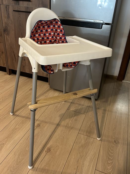 IKEA ANTILOP столче за хранене