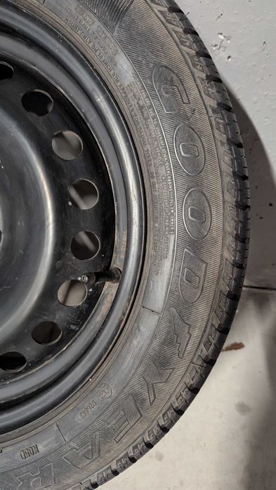 Резервна гума за Форд 205/55 R16 /5 х 108/