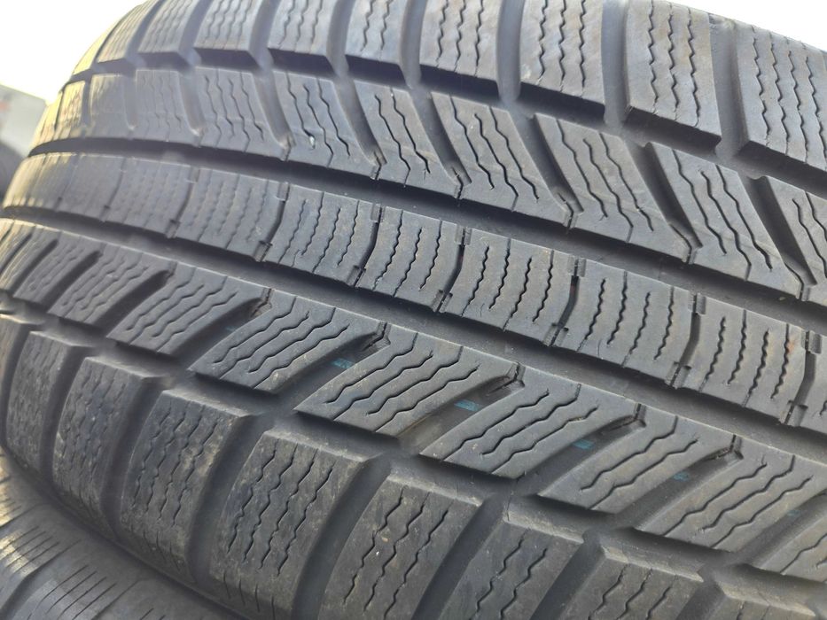 2бр Зимни гуми 235 55 19 - Continental - DOT 2024