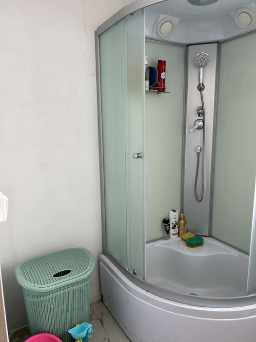 Продам Дом район мебельной