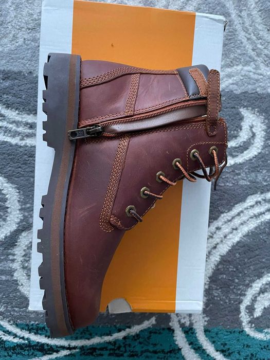 Timberland Courma Kid 6 in Side zip boot Md Brown full Grain nr 36