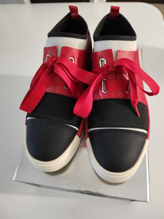 Сникърси Loriblu