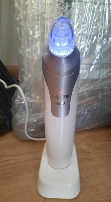 Vand aparat de curatare a fetei