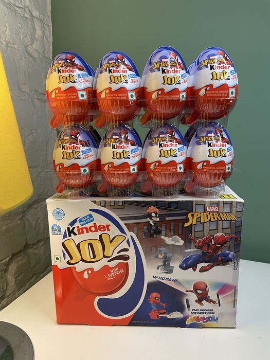 Kinder Joy Spiderman Человек-паук Ferrero