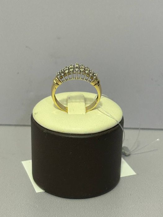 Золотое кольцо с бриллиантами, 585/ СА