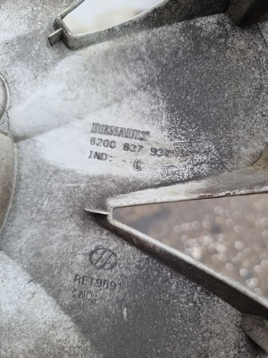 Jante oțel ~4x100~ 15 țoli ~ Renault / Dacia+capace roți