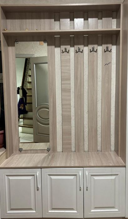 Мебель на прихожей