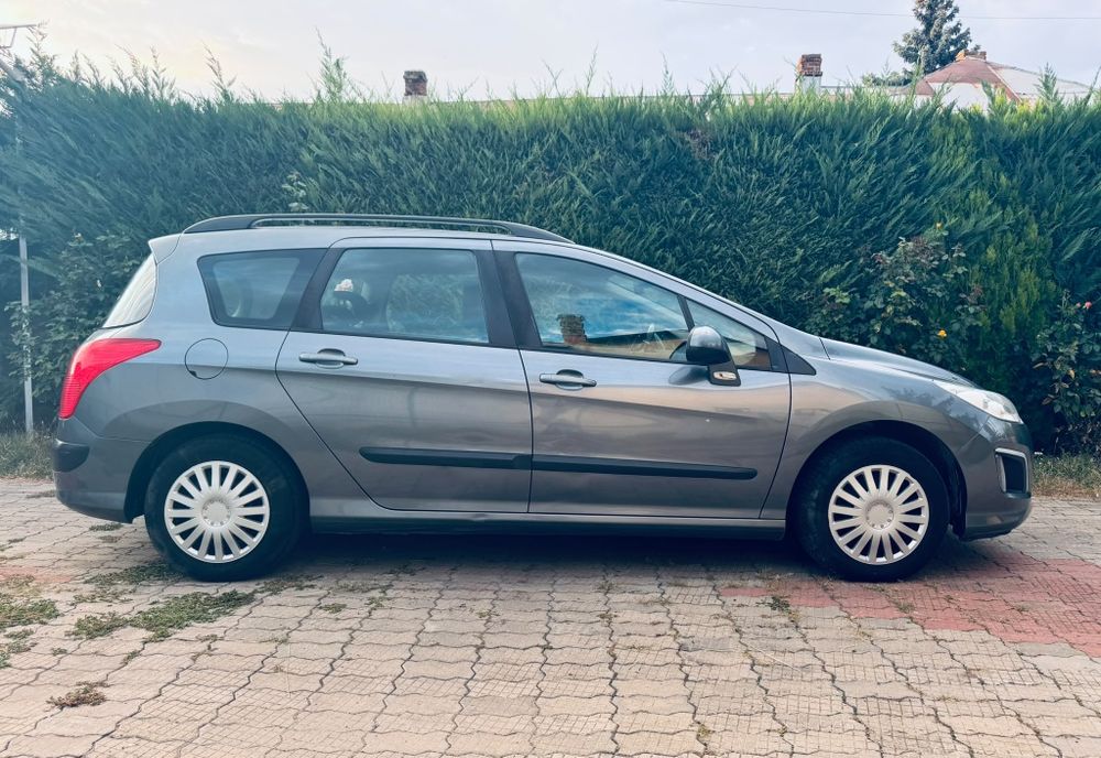 PEUGEOT 308 2011 — imagine 3