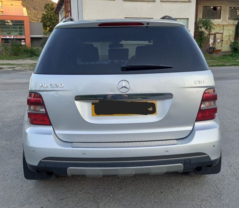 Багажник Мерцедес МЛ W164 заден капак Mercedes ML W164 задна врата