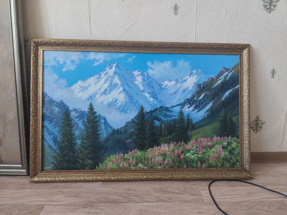 Продам картины разные
