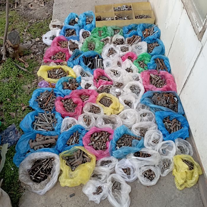 Болты гайки шайбы