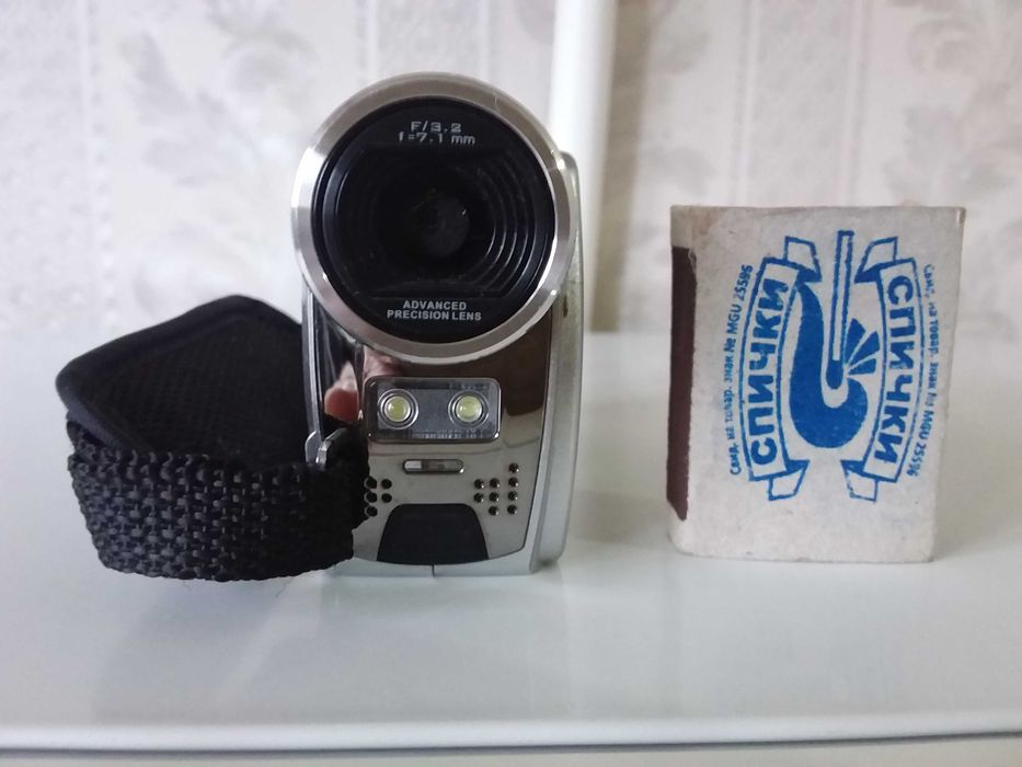 Цифровая Фото Видеокамера SONY HD High Definition 16 Мегапиксель