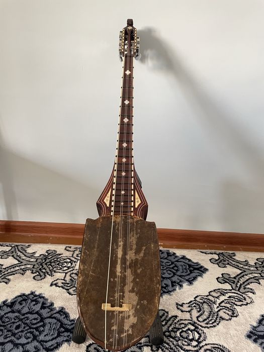 Afgʻon rubobi 1943 yil yasalgan