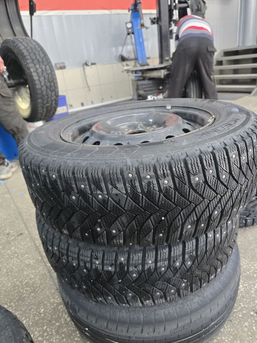 Продам железные диски R15 (комплект), R16 титановые диски(комплект)