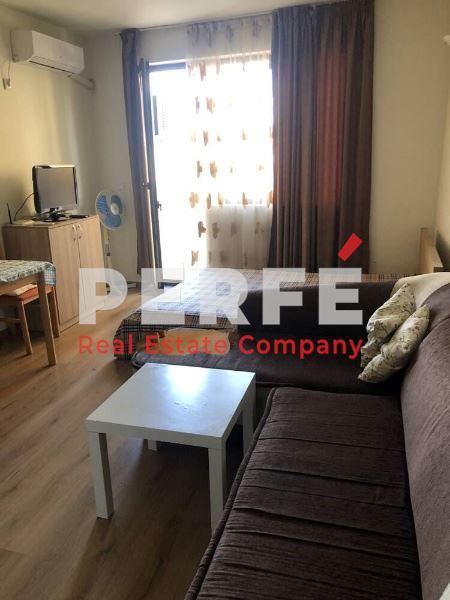 Продава се Едностаен апартамент в Бургас, Сарафово - 33 кв.м за 2091 €/кв.м - Снимка #1