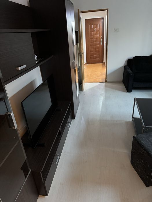 Apartament de inchiriat in vlaicu!