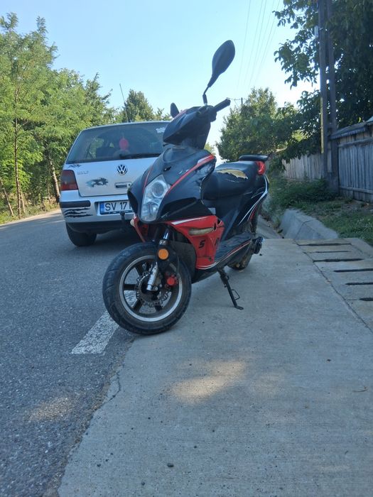 De vânzare scuter de 80cc