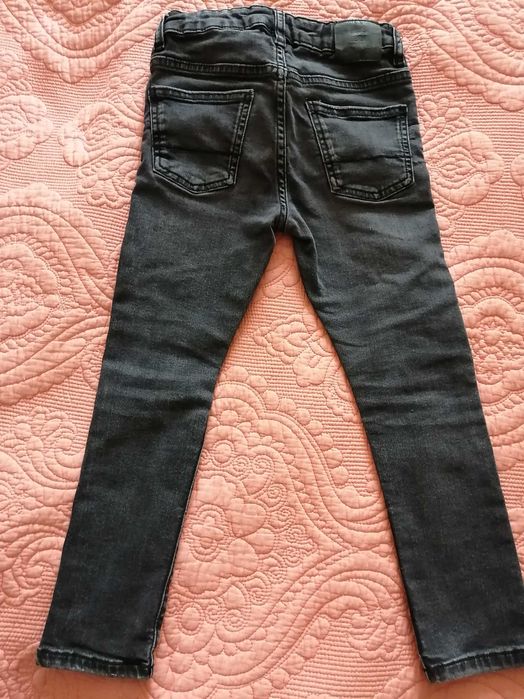 Джинсы для стильной девочки