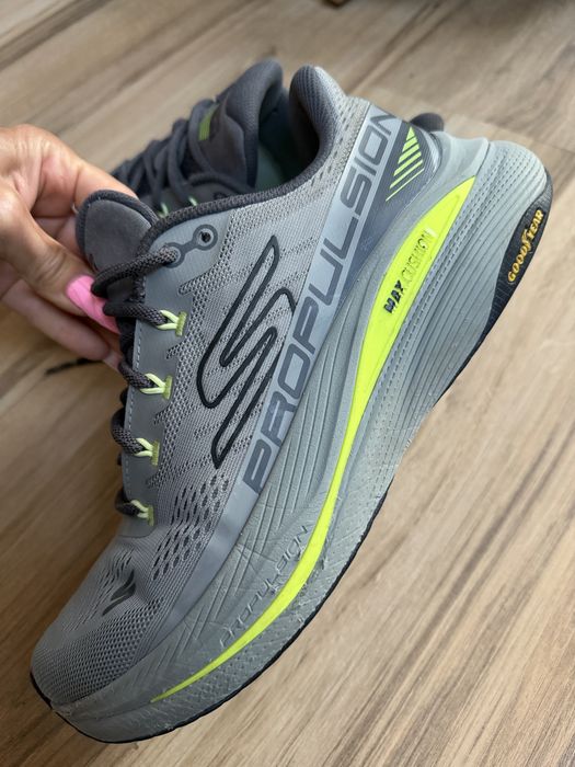 Оригинални маратонки Skechers MAX CUSHIONING! 41 н