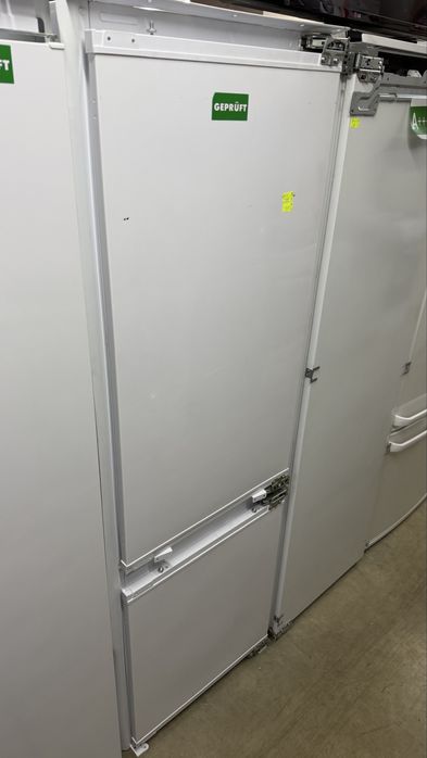 Хладилник за вграждане BEKO  Като нов  Germany Гаранция