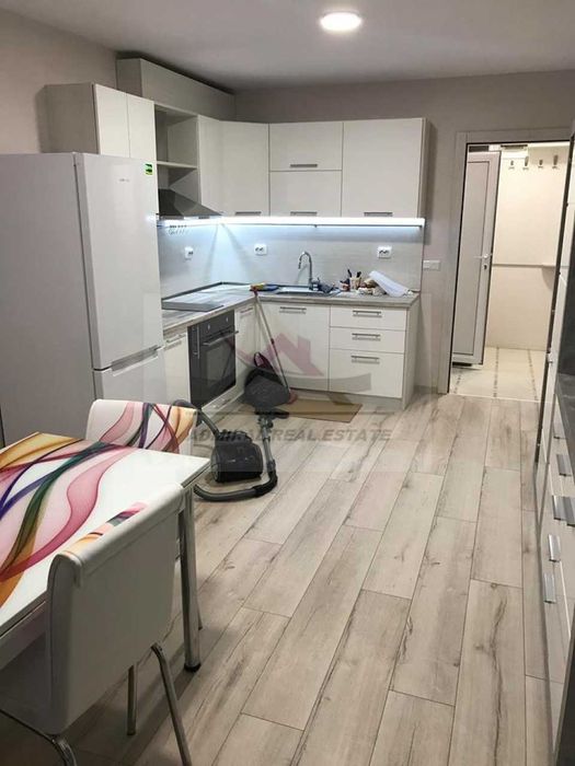 Дава се под наем Двустаен апартамент в Варна, Лятно кино Тракия - 65 кв.м за 588.03 € - Снимка #1