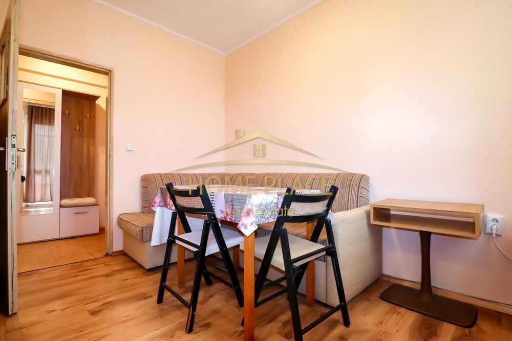 Дава се под наем Тристаен апартамент в Варна, Левски - 74 кв.м за 488.58 € - Снимка #3