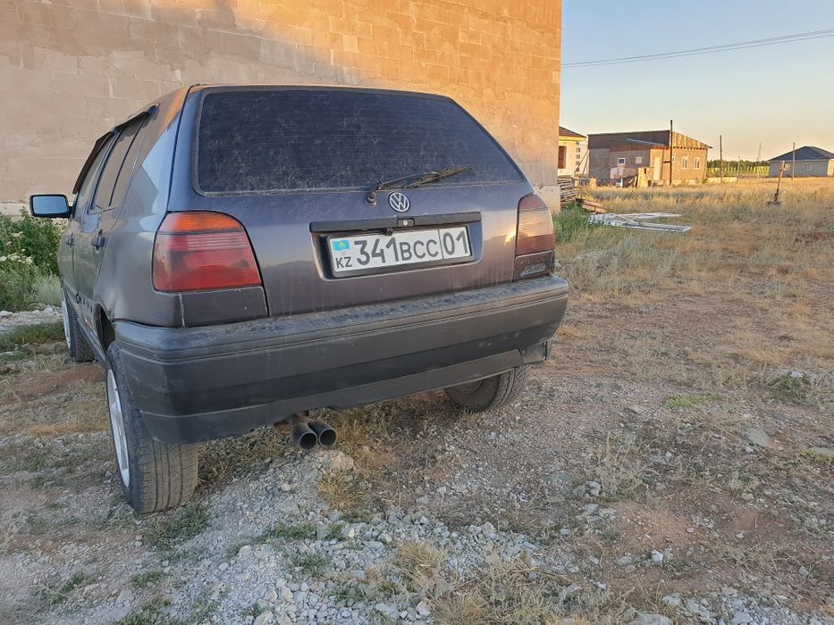Продам  гольф 1993
